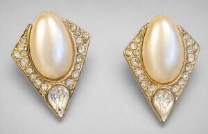 Vintage Large Statement Rhinestone Pierced Earrings Gold-tone Diva Large wp-36